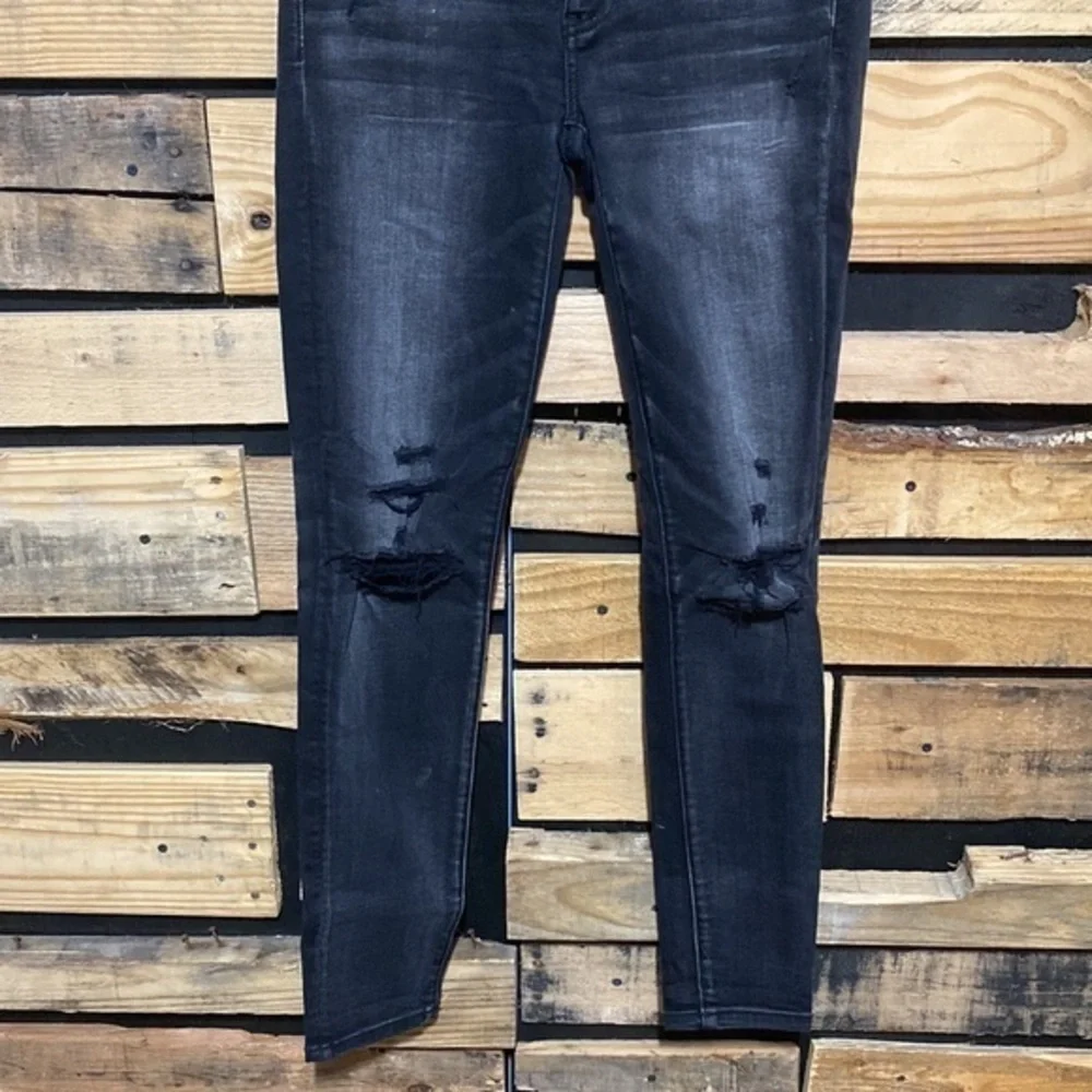American‎ Eagle Black Distressed Super Stretch Hi Rise Jegging Size 4